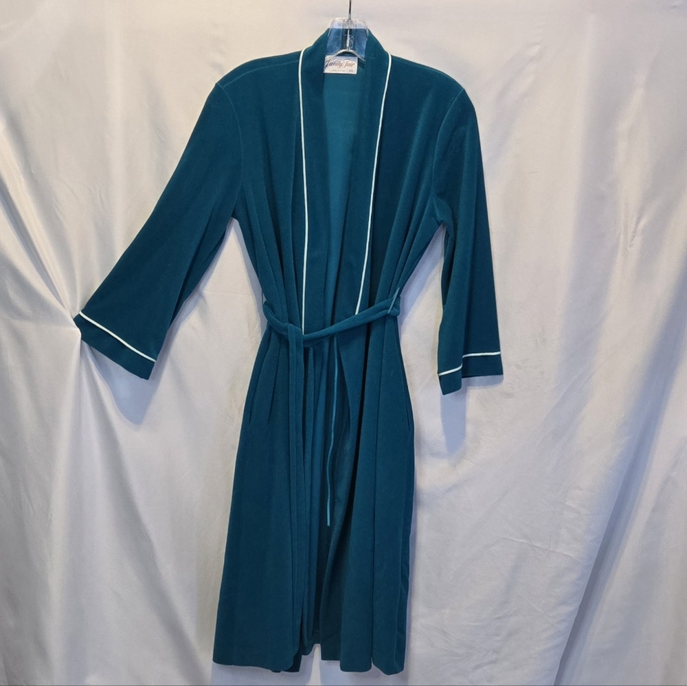 Woman's Housecoat, Robe size extra small bluish green Color